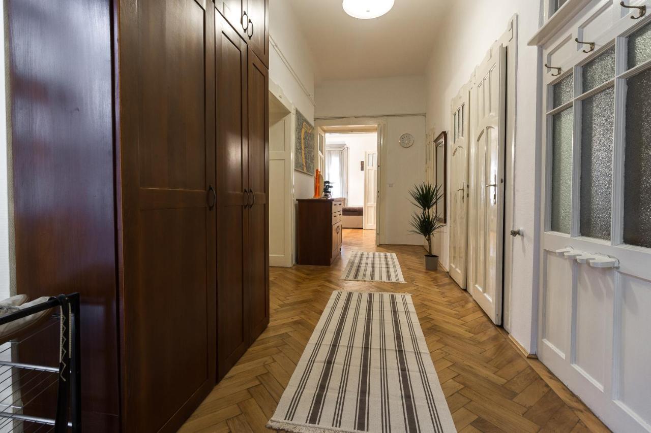 Beautiful Spacious Three-Room Suite Close To Buda Castle Будапешт Екстер'єр фото
